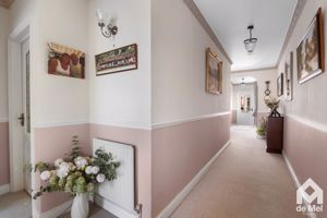 Photo 21- click for photo gallery